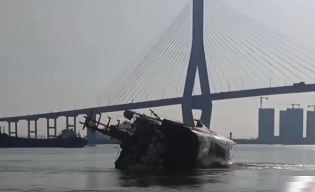 船只搁浅